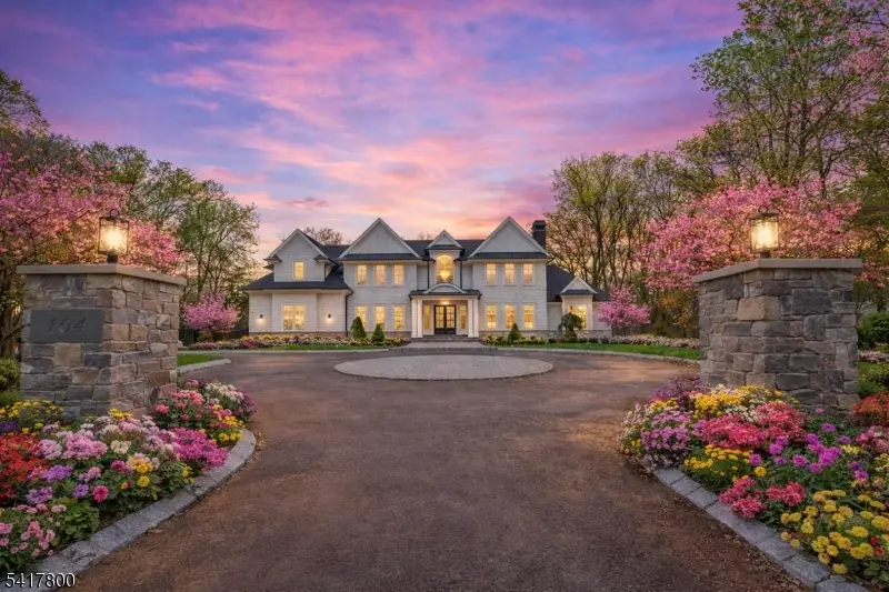 104 Chestnut Ridge Rd, Saddle River, NJ 07458 - #1
