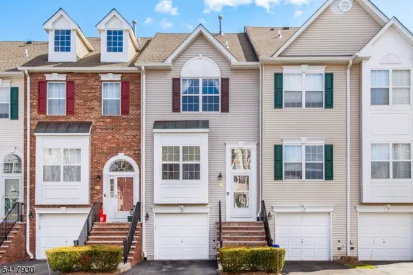 239 Terrace Lake Dr, Butler Boro, NJ 07405