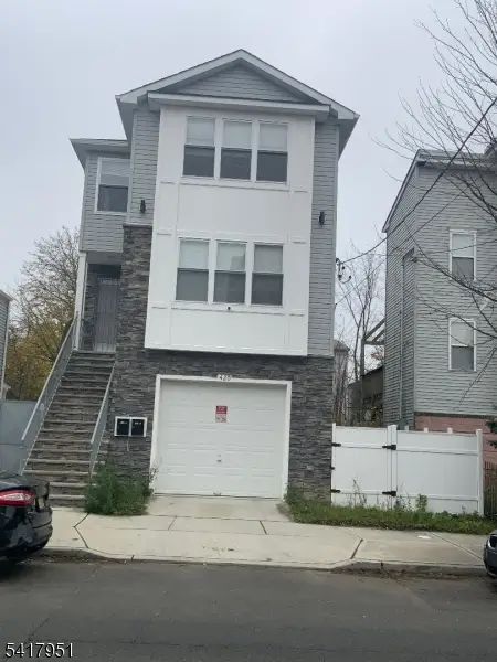 420 S 10th St, Newark, NJ 07103 - #3