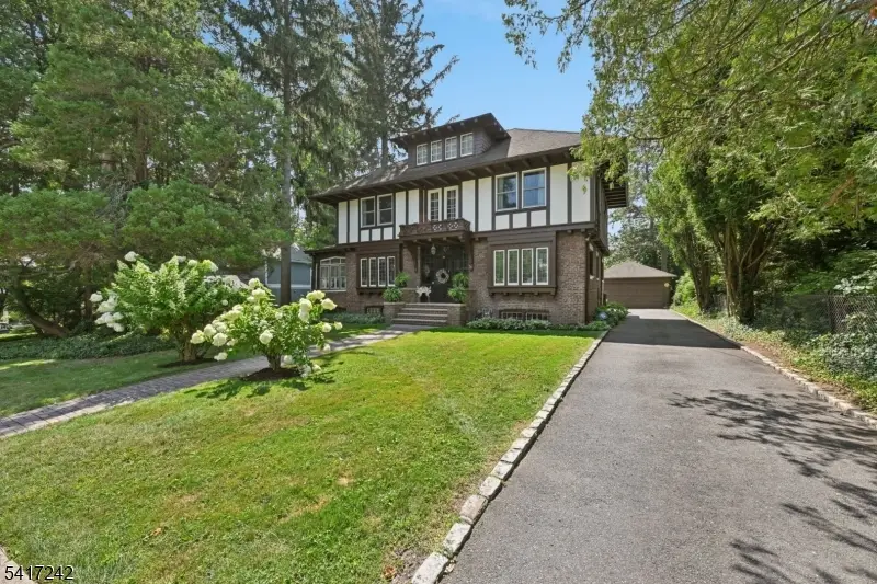 20 Euclid Avenue, Maplewood, NJ 07040 - #1