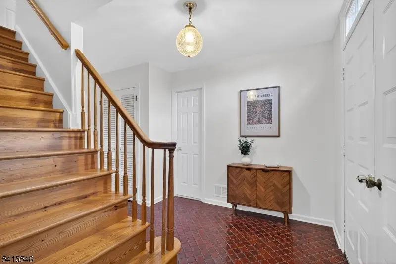 77 Meadow Run Dr, Montgomery, NJ 08558 - #3