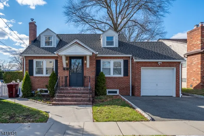 35 Hastings Ave, Nutley, NJ 07110 - #1