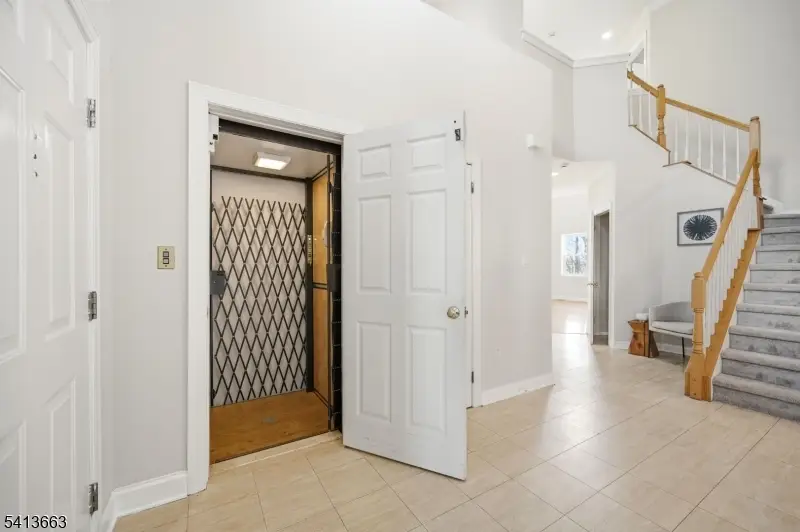 18 Glen Rock Rd, Cedar Grove, NJ 07009 - #2