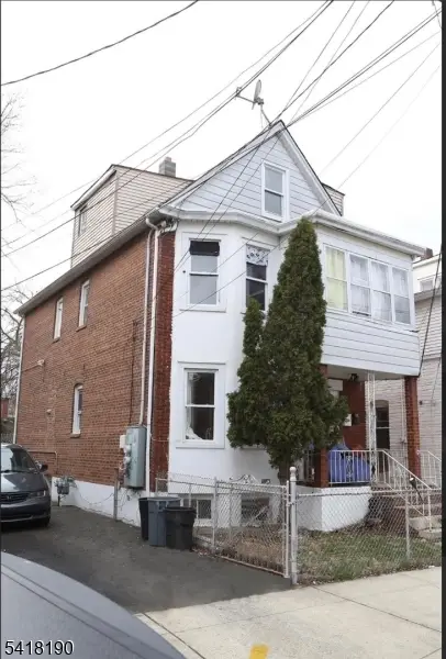16 Krueger Pl, Passaic, NJ 07055 - #3
