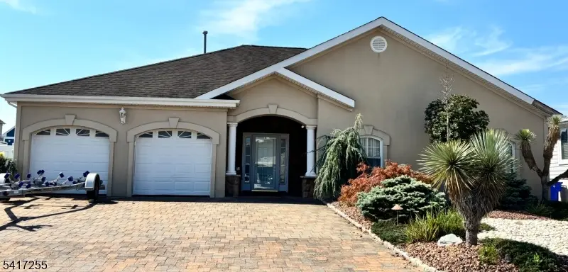 305 Aldo Dr, Toms River, NJ 08753 - #1