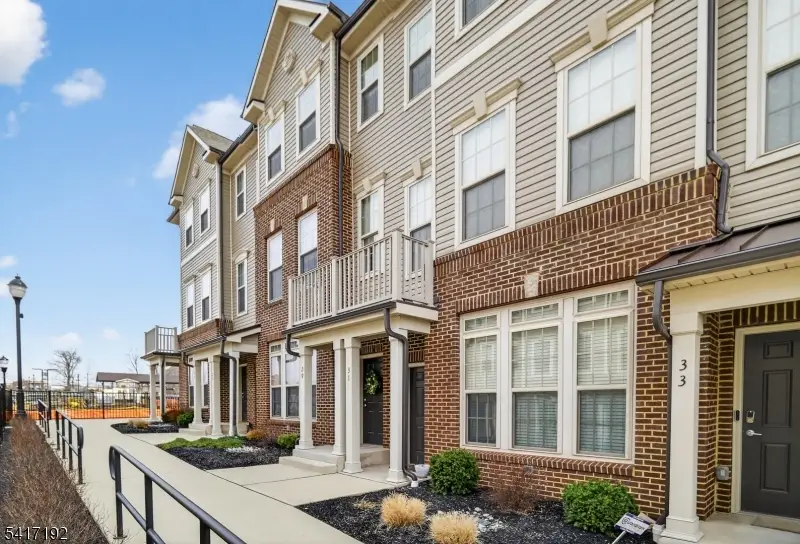 29 Robeson St, Somerville, NJ 08876 - #3