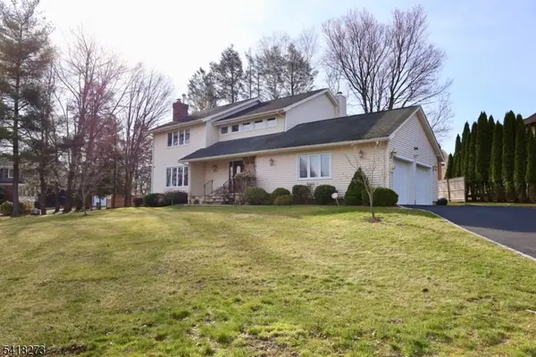 2 Edith Ct, East Hanover Twp., NJ 07936