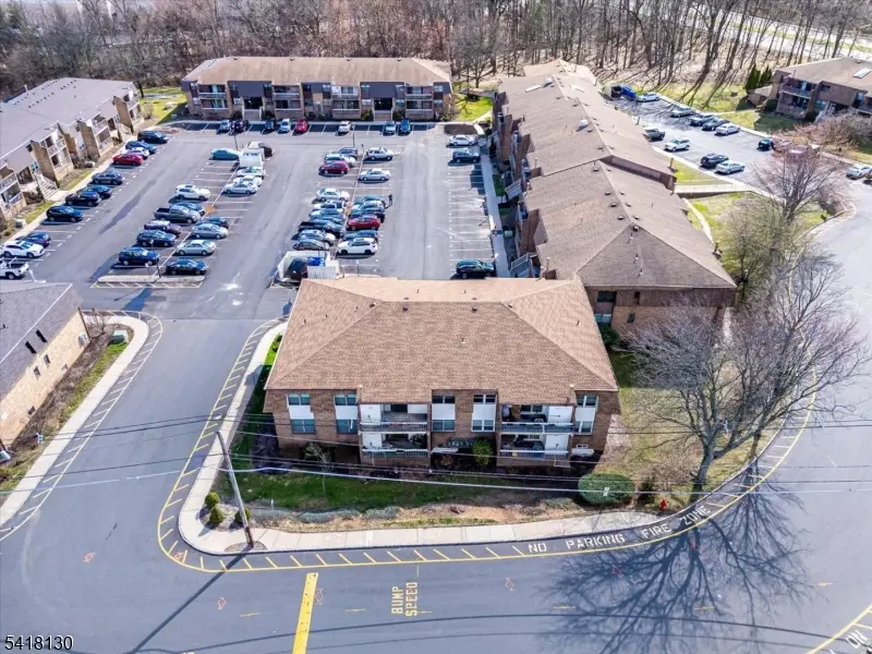 305 Sharon Garden Ct, Woodbridge, NJ 07095 - #2