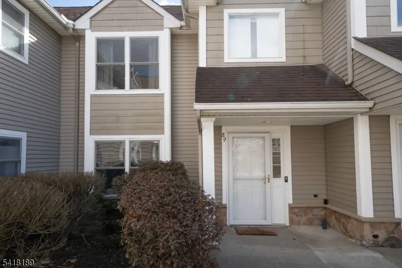 89 Bourne Cir, Hardyston, NJ 07419 - #3