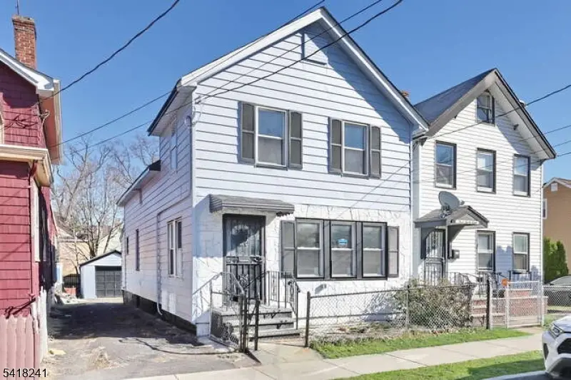 326 Ogden St, Orange, NJ 07050 - #2