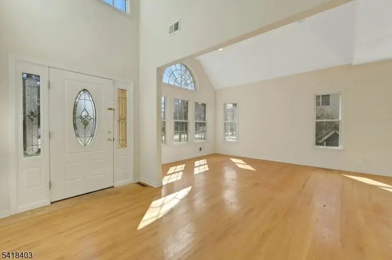 62 E Crescent Ave, Mahwah, NJ 07430 - #2