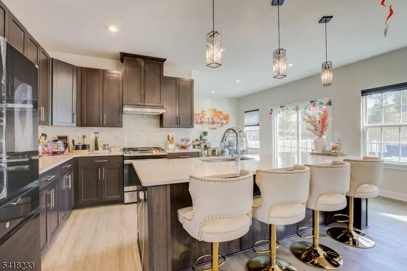 7 Troy Ln, Landing, NJ 07850 - #2