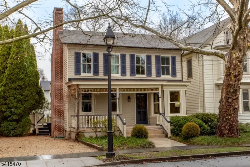 9 Bridge St, Stockton, NJ 08559 - #1