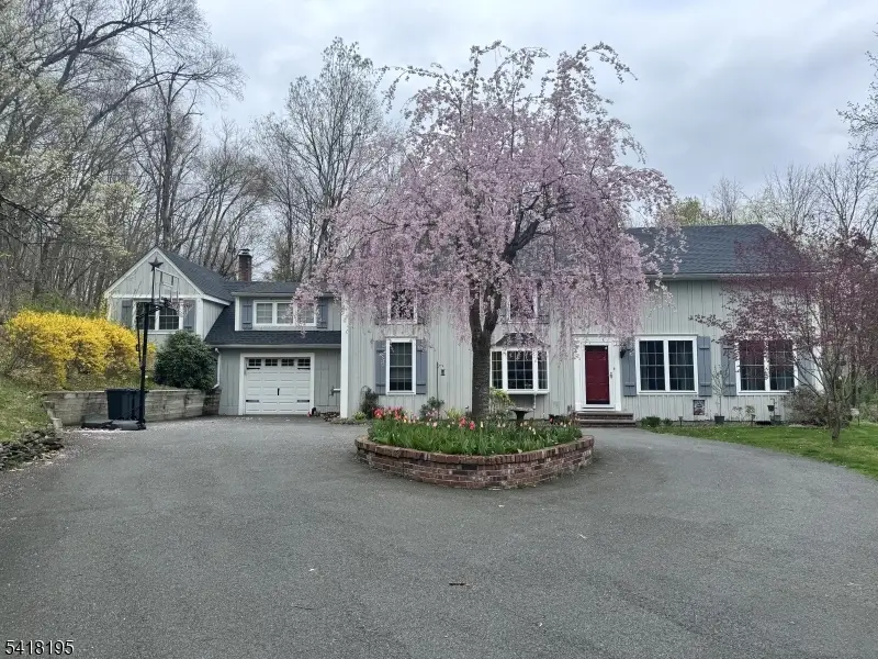 60 Plotts Rd, Hampton, NJ 07860 - #1