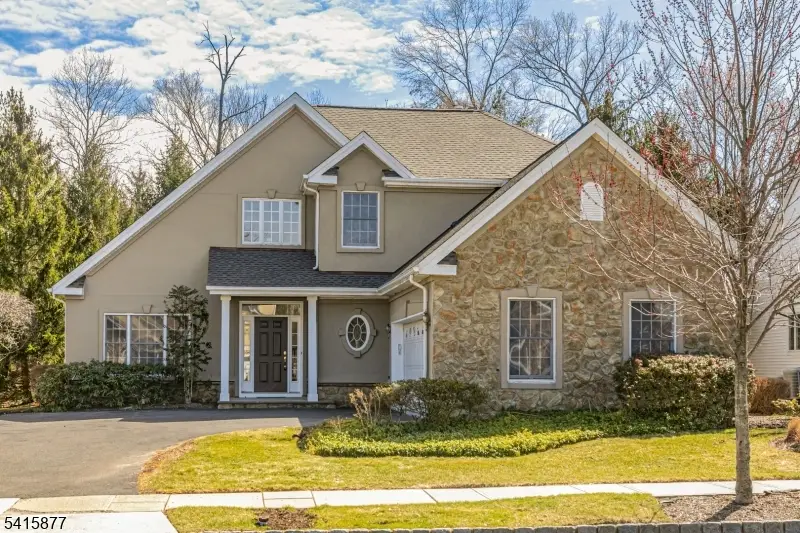 15 Bethpage Dr, Montgomery, NJ 08558 - #1