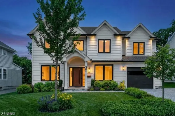 32 Garibaldi St, Bernardsville Boro, NJ 07924