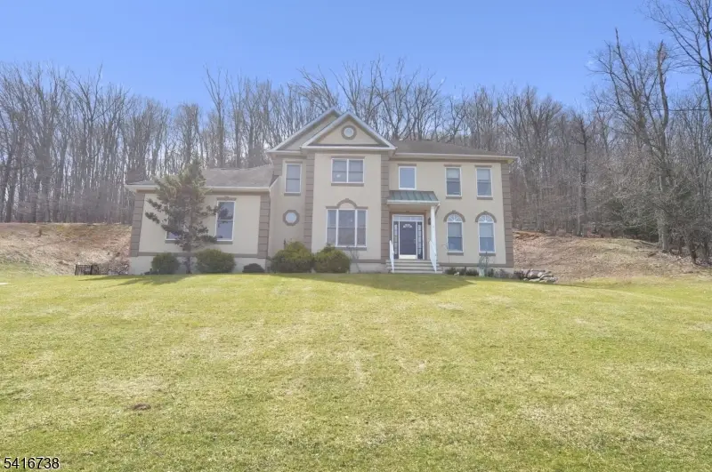 21 Split Rock Rd, North Haledon, NJ 07508 - #1