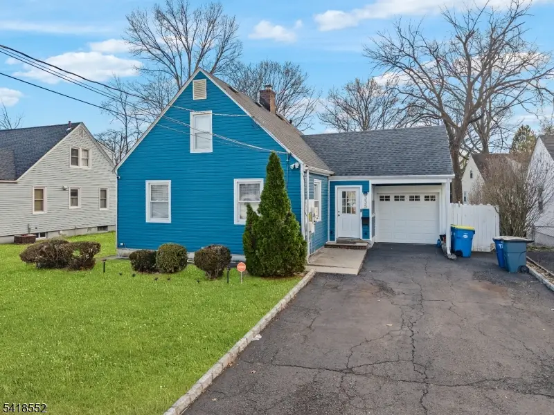 335 Glendale Rd, North Plainfield, NJ 07063 - #1