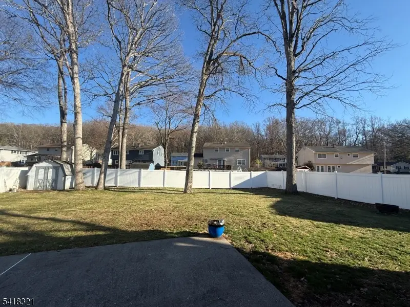 10 Downstream Dr, Flanders, NJ 07836 - #3