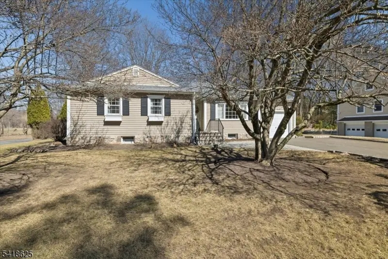 629 Pulis Ave, Mahwah, NJ 07430 - #3