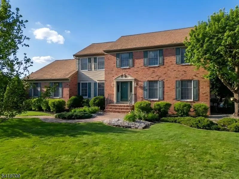 8 Flagg Way, Blackwells Mills, NJ 08844 - #2