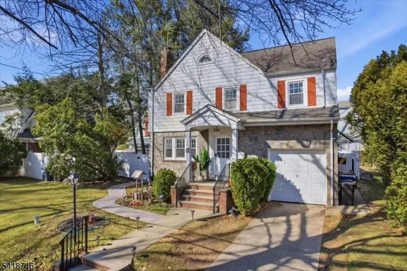 415 19th Ave, Paterson, NJ 07504 - #2