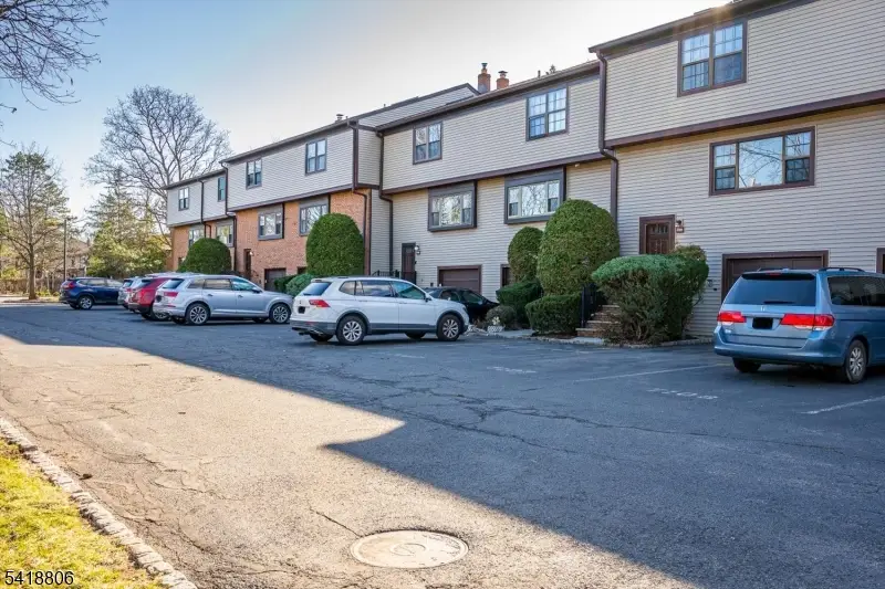 7107 Hana Rd, Edison, NJ 08817 - #3