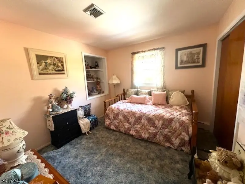 47 Indian Trl, Hopatcong, NJ 07821 - #3