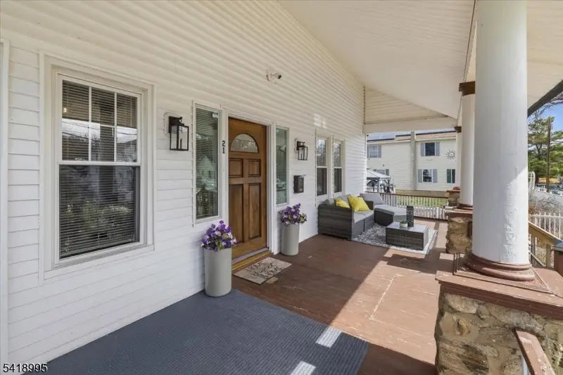 21 Center St, Budd Lake, NJ 07828 - #3