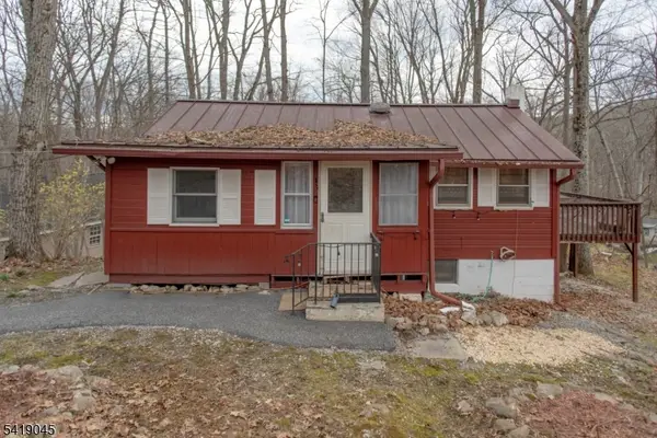 13 Glenwood Ln, Vernon Twp., NJ 07462