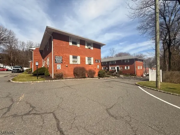 45 Wilfred St, West Orange Twp., NJ 07052