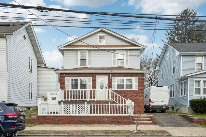 185 Trenton Ave, Paterson, NJ 07503 - #2