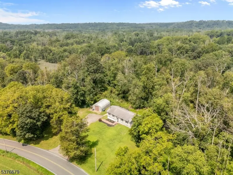 411 Shades Of Death Rd, Allamuchy, NJ 07840 - #3