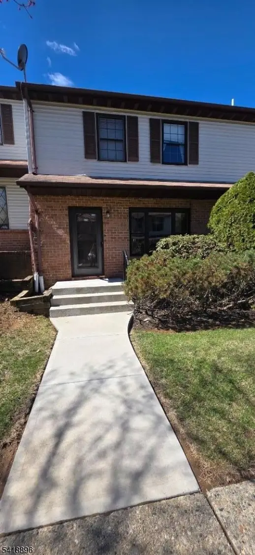 173 Cynthia Dr #E, Beattystown, NJ 07840 - #2