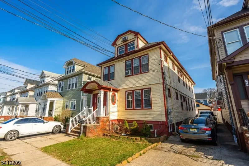 752-754 Eaton St, Elizabeth, NJ 07202 - #3