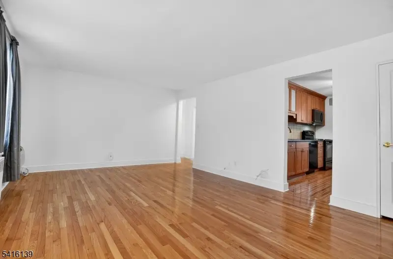 10A Troy Dr #10A, Springfield, NJ 07081 - #2