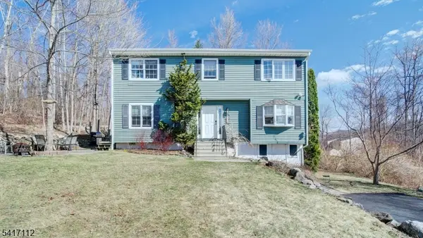 405 Cherry Ridge Rd, Vernon Twp., NJ 07422