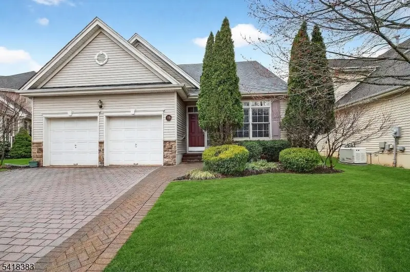 19 Witherspoon Way, Franklin, NJ 08873 - #1