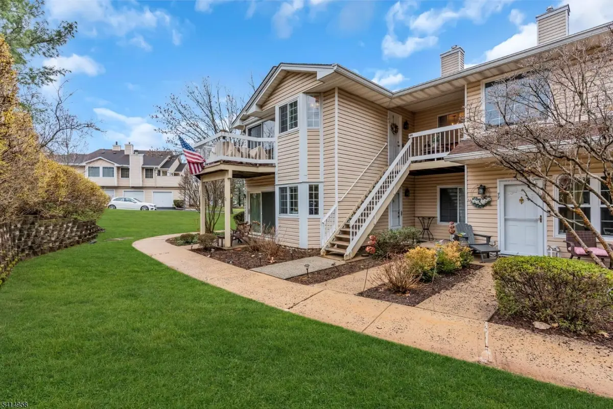 80 Wendover Court, The Hills, NJ 07921 - #1