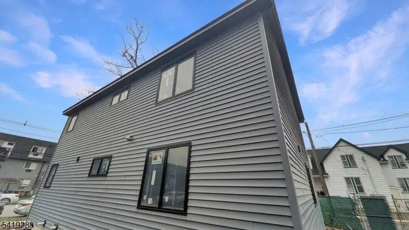 363 Park St, Hackensack, NJ 07601 - #3