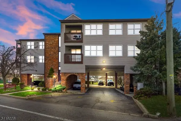 779 Riverside Ave, Lyndhurst Twp., NJ 07071