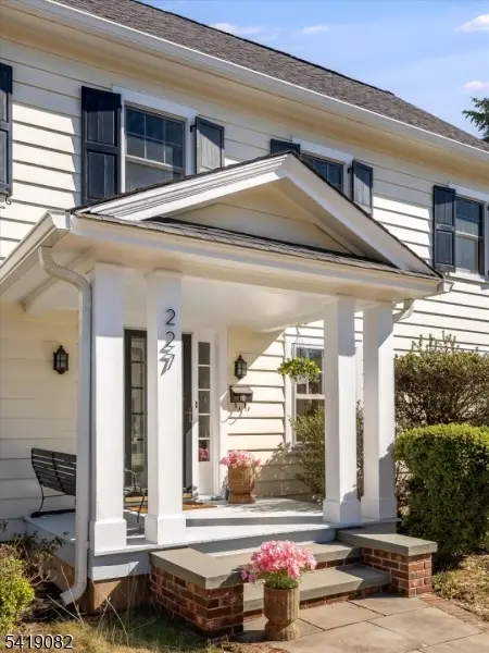 227 Grove St, Montclair, NJ 07042 - #2