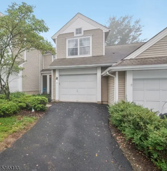 9 Mahogany Way, Randolph Twp., NJ 07869