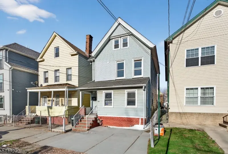 136 Smith St, Elizabeth, NJ 07201 - #3