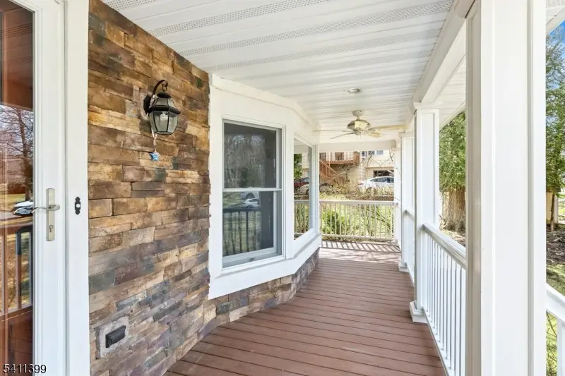 42 Arden Ct, Berkeley Heights, NJ 07922 - #3