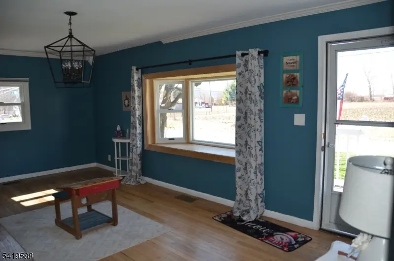 8 Millbrook Rd, Broadway, NJ 07882 - #3