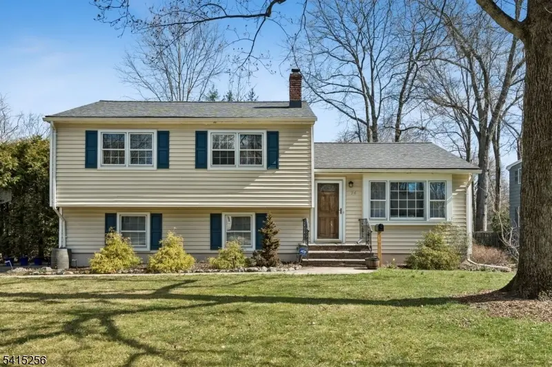 76 Magnolia Dr, New Providence, NJ 07974 - #1