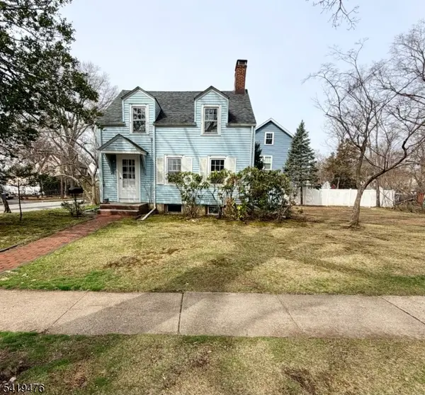 30 Stiles Ave, Morris Plains Boro, NJ 07960