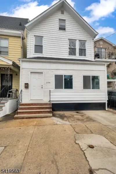 106 S 11th St, Newark City, NJ 07107