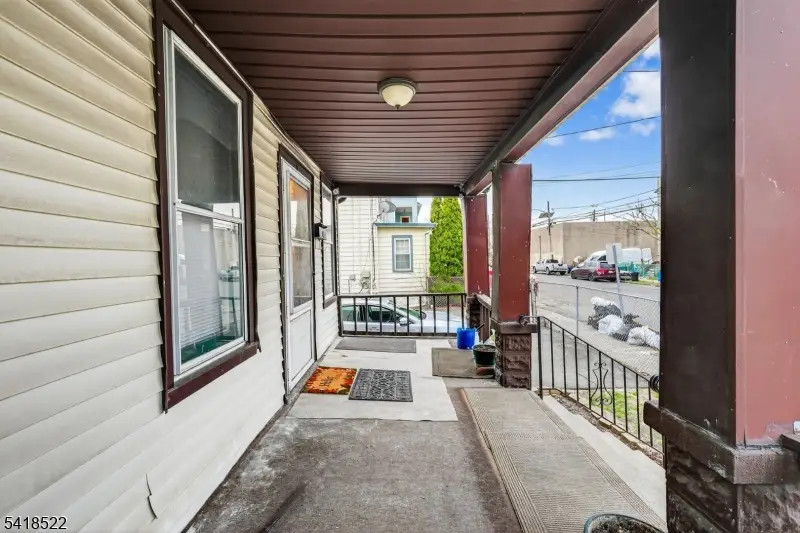 501 E 32nd St, Paterson, NJ 07504 - #2